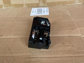 bontott MAZDA 6 Bal első Belső Kilincs