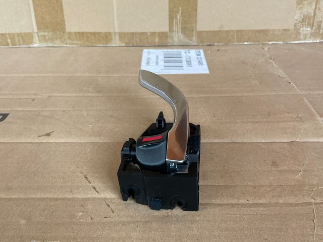 bontott MAZDA 6 Bal első Belső Kilincs