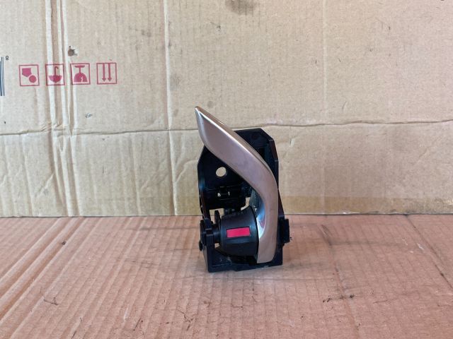 bontott MAZDA 6 Bal első Belső Kilincs