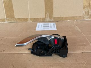 bontott MAZDA 6 Bal első Belső Kilincs