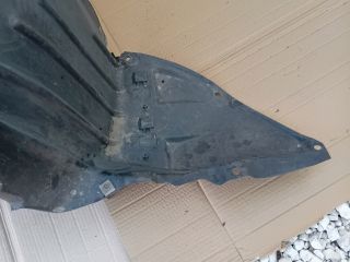 bontott MAZDA 6 Bal első Dobbetét (Kerékjárati, Műanyag)