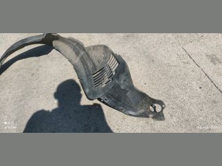 bontott MAZDA 6 Bal első Dobbetét (Kerékjárati, Műanyag)