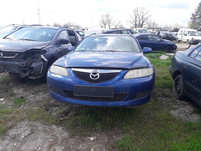 bontott MAZDA 6 Bal első Dobbetét (Kerékjárati, Műanyag)