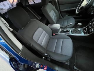 bontott MAZDA 6 Bal első Dobbetét (Kerékjárati, Műanyag)