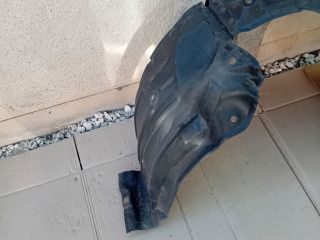 bontott MAZDA 6 Bal első Dobbetét (Kerékjárati, Műanyag)