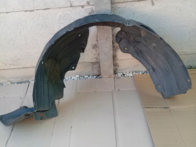 bontott MAZDA 6 Bal első Dobbetét (Kerékjárati, Műanyag)