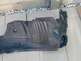 bontott MAZDA 6 Bal első Első Dobbetét (Kerékjárati, Műanyag)