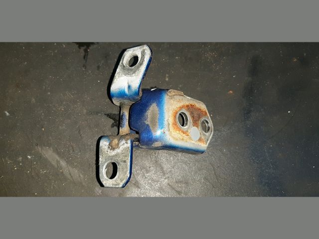 bontott MAZDA 6 Bal első Felső Zsanér