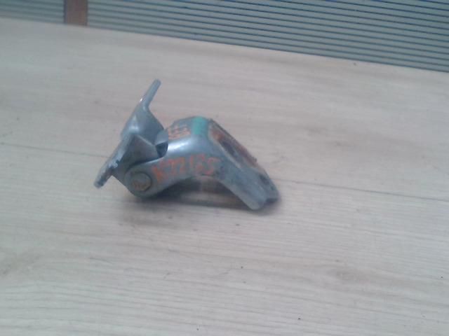 bontott MAZDA 6 Bal első Felső Zsanér