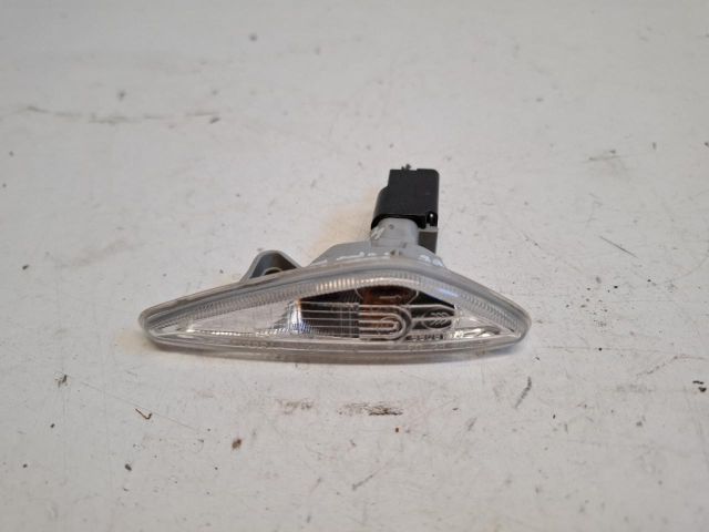 bontott MAZDA 6 Bal első Irányjelző