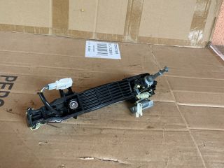 bontott MAZDA 6 Bal első Külső Kilincs