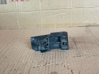 bontott MAZDA 6 Bal első Lökhárító Tartó (Műanyag)