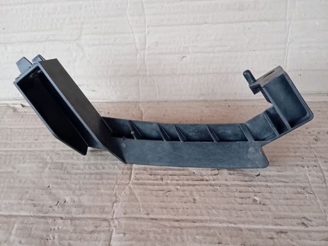 bontott MAZDA 6 Bal első Lökhárító Tartó (Műanyag)