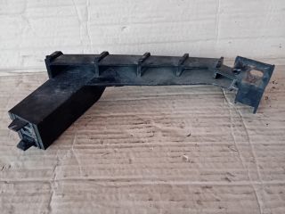 bontott MAZDA 6 Bal első Lökhárító Tartó (Műanyag)