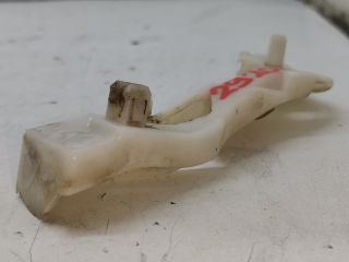 bontott MAZDA 6 Bal első Oldal Lökhárító Tartó (Műanyag)