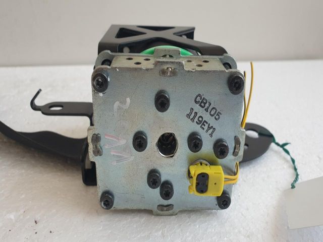 bontott MAZDA 6 Bal első Övfeszítő