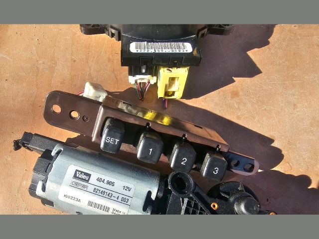 bontott MAZDA 6 Bal első Ülésállító Kapcsoló