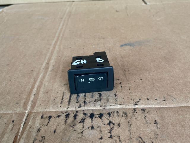 bontott MAZDA 6 Bal első Ülésfűtés Kapcsoló