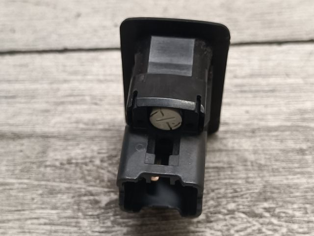 bontott MAZDA 6 Bal első Ülésfűtés Kapcsoló