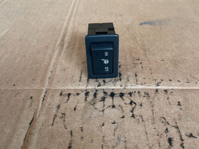 bontott MAZDA 6 Bal első Ülésfűtés Kapcsoló