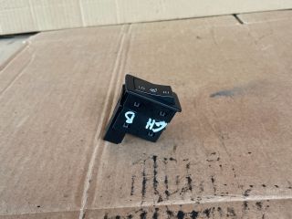 bontott MAZDA 6 Bal első Ülésfűtés Kapcsoló