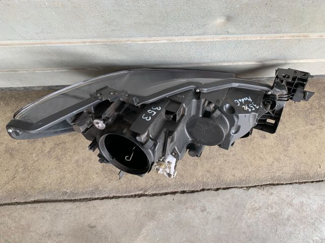 bontott MAZDA 6 Bal Fényszóró