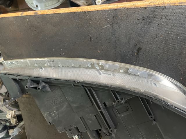 bontott MAZDA 6 Bal Fényszóró