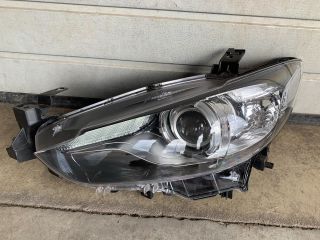 bontott MAZDA 6 Bal Fényszóró
