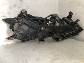 bontott MAZDA 6 Bal Fényszóró