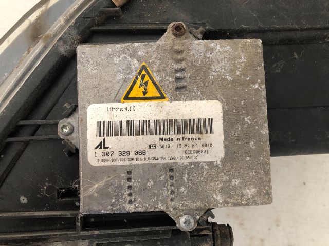 bontott MAZDA 6 Bal Fényszóró