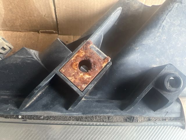 bontott MAZDA 6 Bal Fényszóró