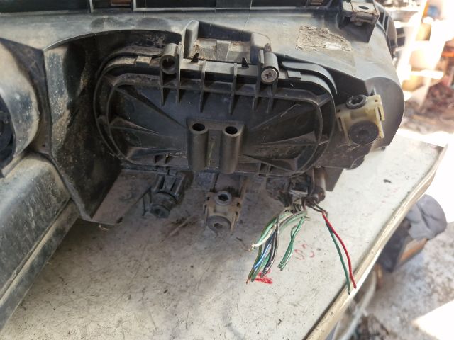 bontott MAZDA 6 Bal Fényszóró