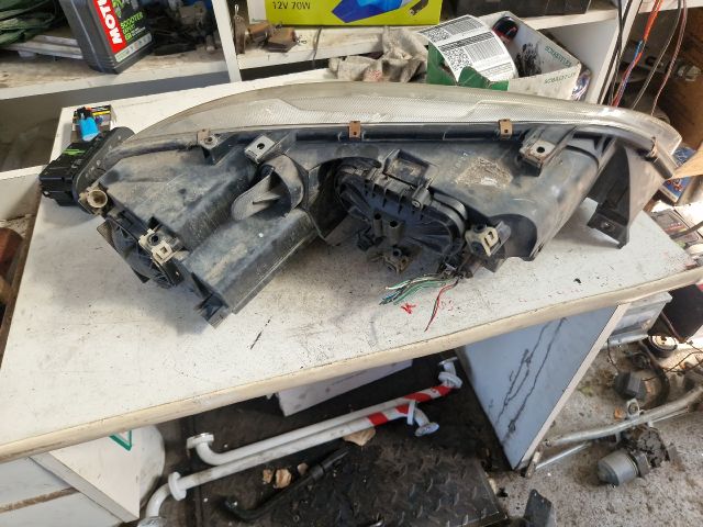 bontott MAZDA 6 Bal Fényszóró