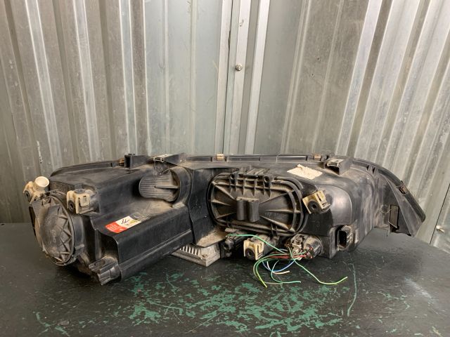 bontott MAZDA 6 Bal Fényszóró