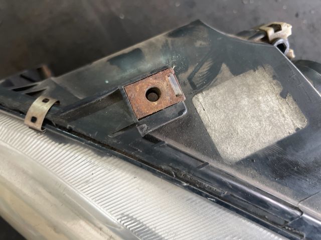 bontott MAZDA 6 Bal Fényszóró