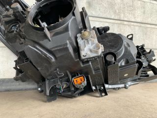 bontott MAZDA 6 Bal Fényszóró