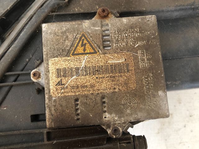 bontott MAZDA 6 Bal Fényszóró