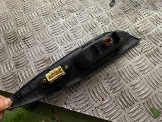 bontott MAZDA 6 Bal hátsó Ablakemelő Kapcsoló