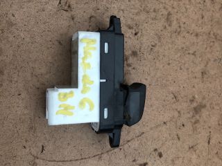 bontott MAZDA 6 Bal hátsó Ablakemelő Kapcsoló