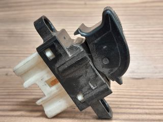 bontott MAZDA 6 Bal hátsó Ablakemelő Kapcsoló