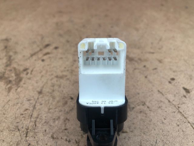 bontott MAZDA 6 Bal hátsó Ablakemelő Kapcsoló