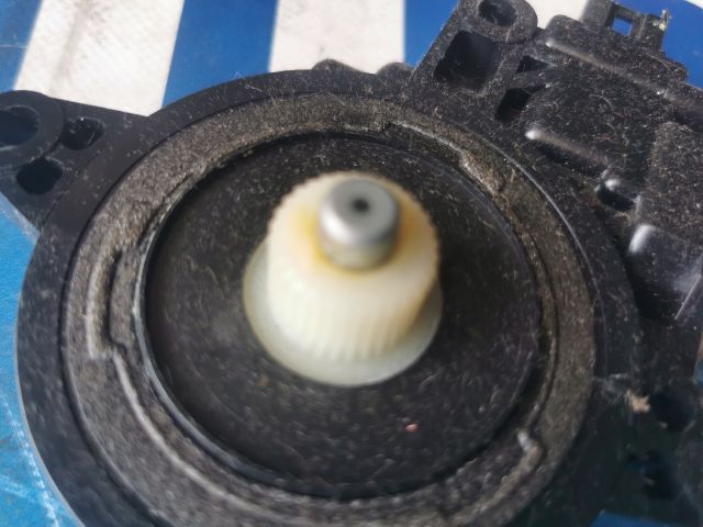 bontott MAZDA 6 Bal hátsó Ablakemelő Motor