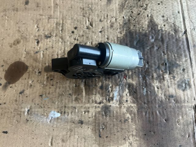 bontott MAZDA 6 Bal hátsó Ablakemelő Motor