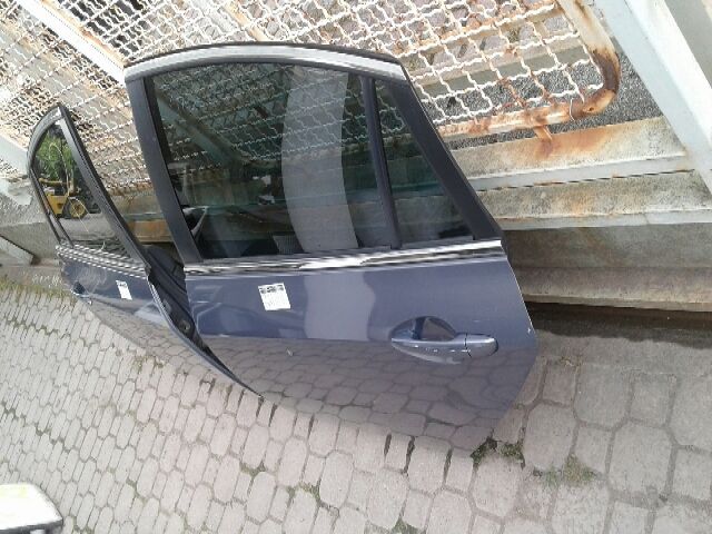 bontott MAZDA 6 Bal hátsó Ajtó (Részeivel)