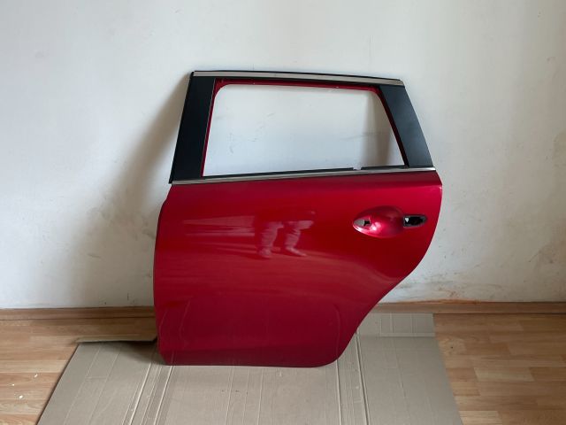 bontott MAZDA 6 Bal hátsó Ajtó (Üres lemez)