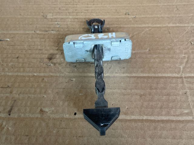 bontott MAZDA 6 Bal hátsó Ajtóhatároló