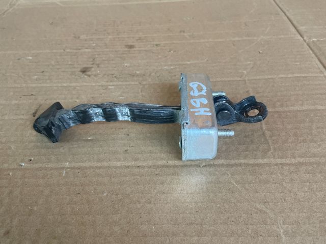 bontott MAZDA 6 Bal hátsó Ajtóhatároló