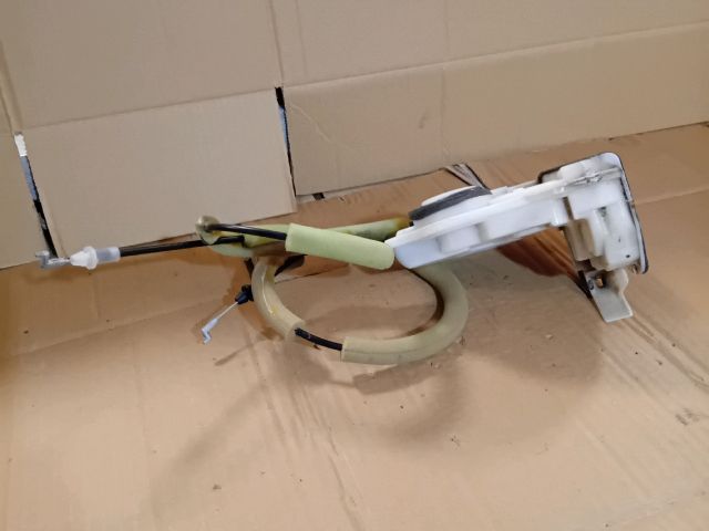 bontott MAZDA 6 Bal hátsó Ajtózár