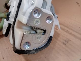 bontott MAZDA 6 Bal hátsó Ajtózár