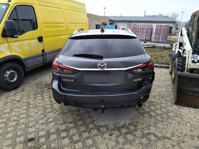 bontott MAZDA 6 Bal hátsó Alsó Hátsó Lengőkar